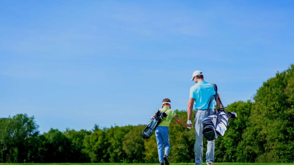 Nos arguments et conseils pour initier vos enfants au golf!