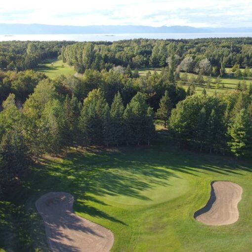 Club de golf Trois-Saumons - 2 joueurs - 18 trous avec voiturette (en tout temps saison 2025) – Image 3