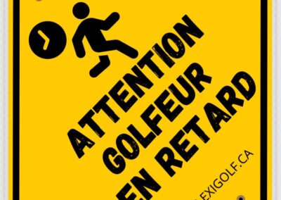 Attention, golfeur en retard!