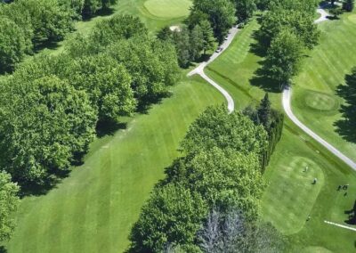 Club de golf Rivière-Rouge – 2 joueurs à pied – Vendredi au dimanche après 12h00