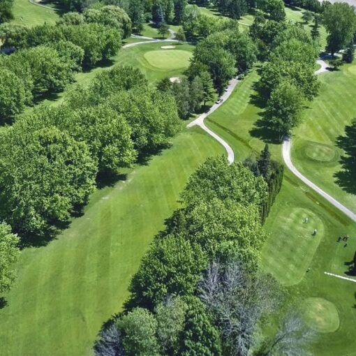 Club de golf Rivière-Rouge - 1 joueur à pied- Lundi au jeudi (départ entre 6h00 et 8h00 ou 11h00 à 12h00)