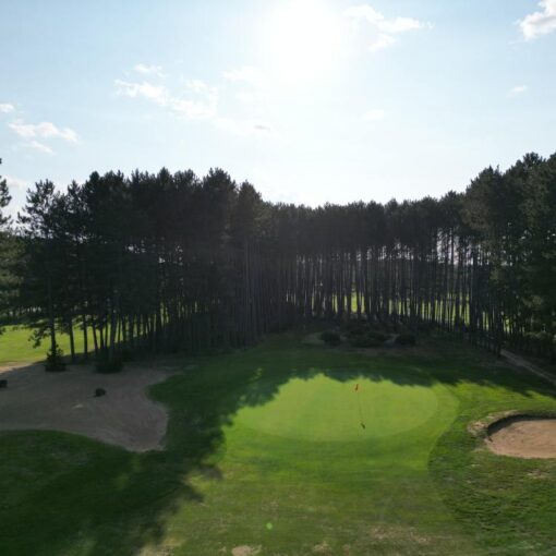 Club de Golf Nominingue – Duo de golfeurs (Samedi et dimanche après 13h00 - saison 2025)