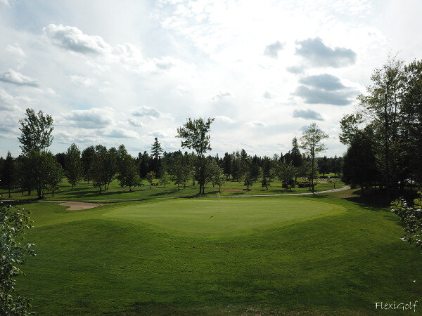 Analyse comparative des mesures de santé publique sur l’ouverture des clubs de golf à travers le Canada